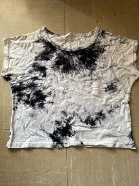 Tie-Dye Black & White Cropped Tee